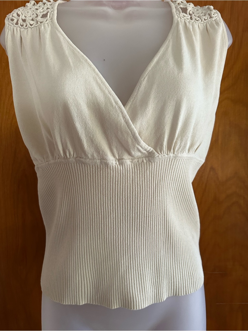 Bandolino Ivory Crochet Lace Sweater Tank Top NWT Large